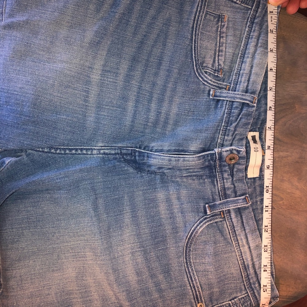 Levi’s jean shorts - Picture 5 of 5